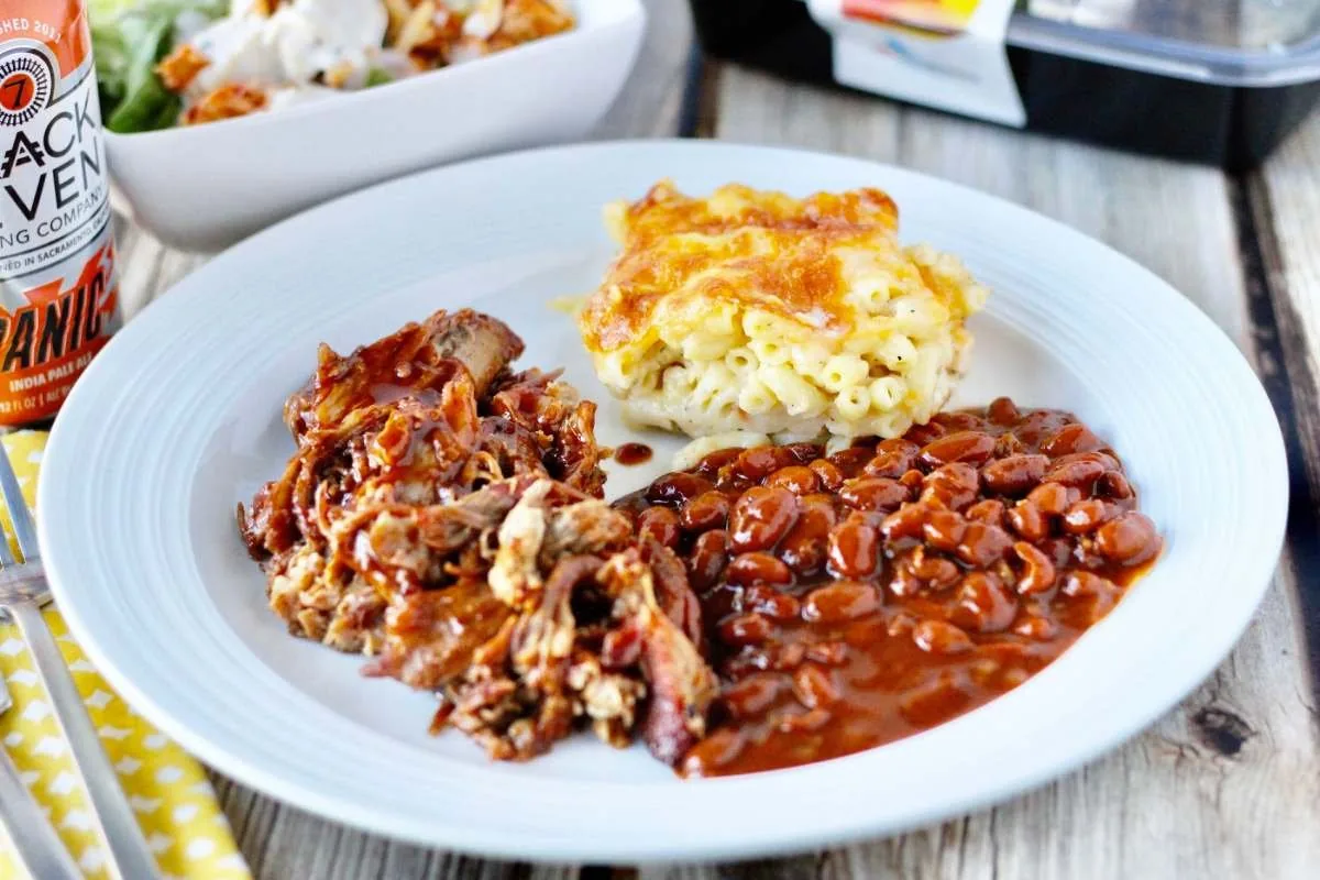 Nashville meat and three plate