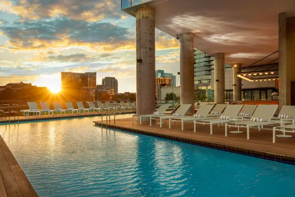 W Nashville rooftop pool