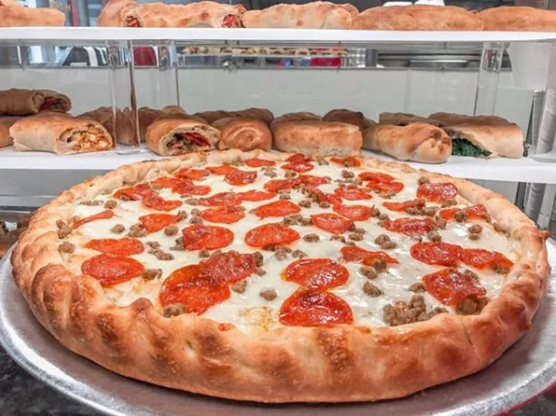 @mannyshouseofpizza