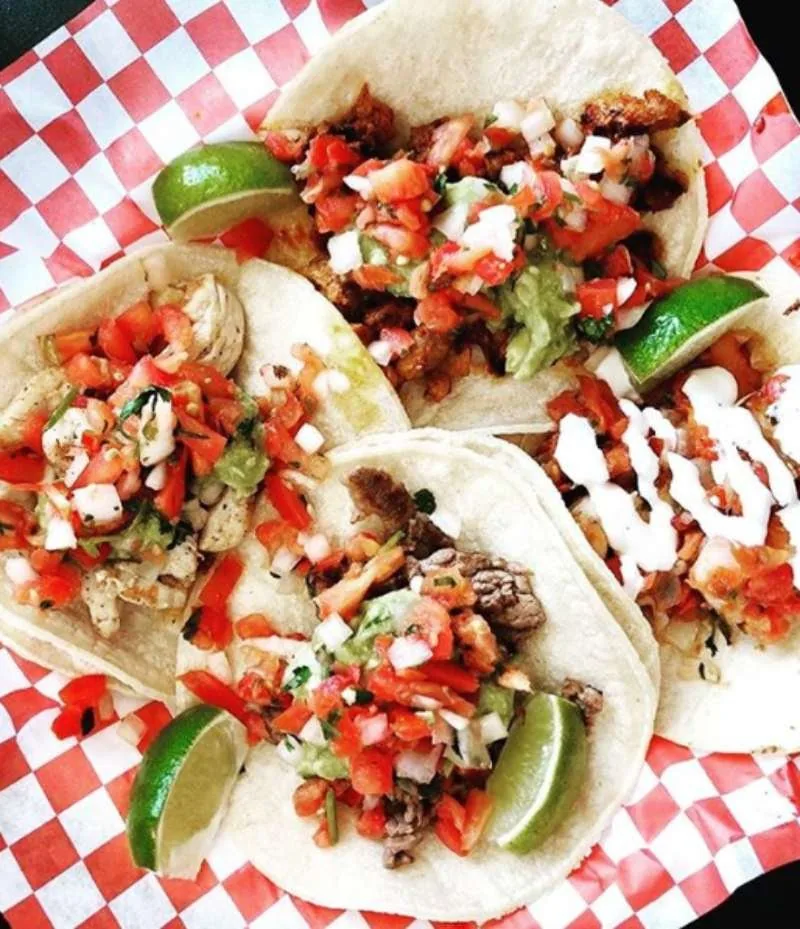 Oscar’s Taco Shop downtown Nashville lunch